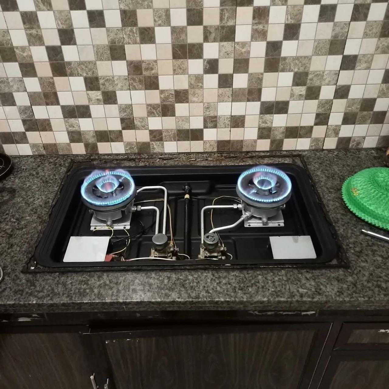 Kompor Gas Tanam Kaca Tempered Teka